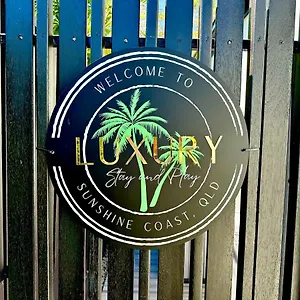 https://luxury-golf-stay-and-play-with-pool.queenslandhotels.net
