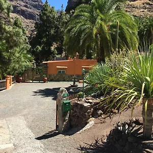 https://la-villa-mogan.in-canary-islands.com